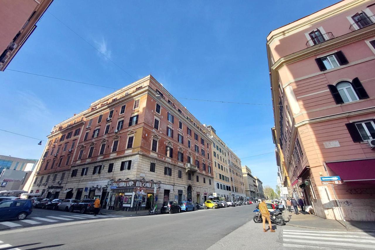 Vatican Spacious Modi Apartment Rome Luaran gambar